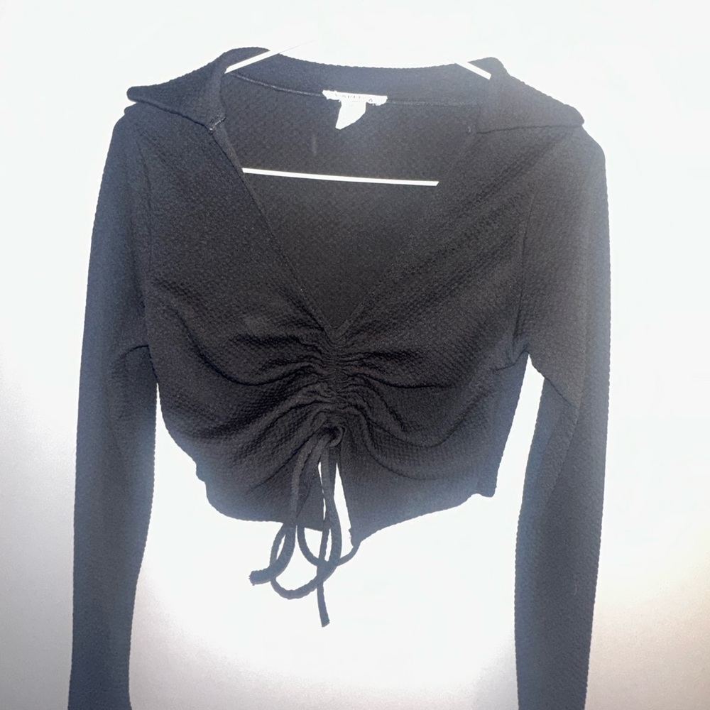 Black Long Sleeve Ruched Crop Hoodie